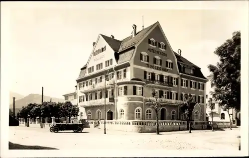 Foto Ak Reutte in Tirol, Hotel und Pension Tirolerhof, Auto