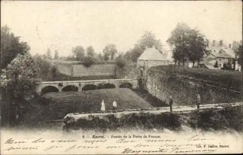 Ak Rocroi Ardennes, Fossés de la Porte de France