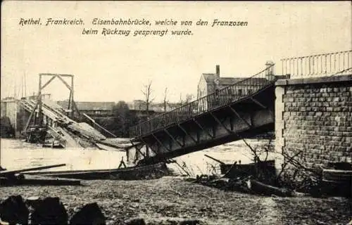 Ak Rethel Ardennes, gesprengte Eisenbahnbrücke