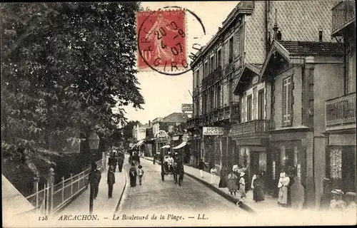 Ak Arcachon Gironde, La Boulevard de la Plage