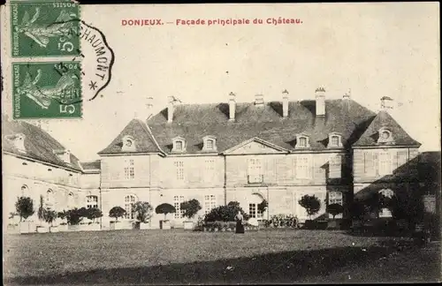 Ak Donjeux Haute-Marne, Facade principale du Chateau