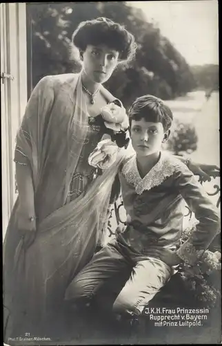 Ak Prinzessin Marie Gabriele von Bayern mit Prinz Luitpold