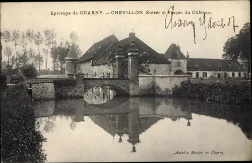 Ak Chevillon Yonne, Entree et Fosges du Chateau