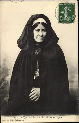 Ak Berry Cher, Berrichonne en Capote