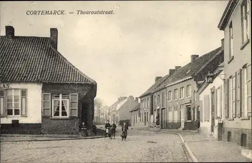 Ak Cortemarck Kortemark Westflandern, Thouroutstraat