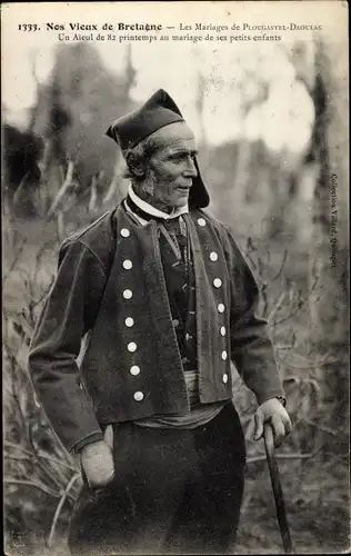 Ak Plougastel Daoulas Finistère, Mann in bretonischer Tracht, les Mariages