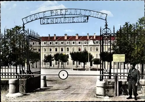 Ak Chaumont Haute-Marne, Entrée de l'École de Gendarmerie