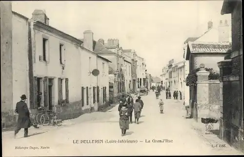 Ak Le Pellerin Loire Atlantique, La Grande Rue