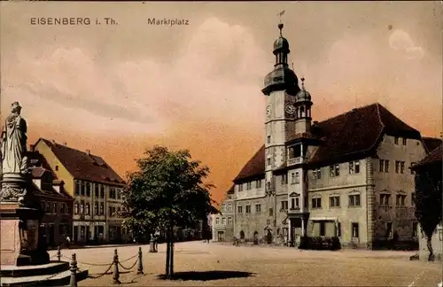 Ak Eisenberg in Thüringen, Marktplatz, Rathaus, Denkmal