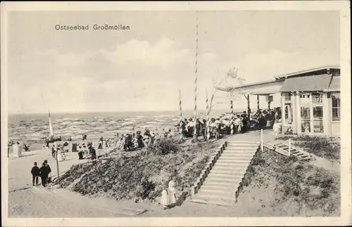 Ak Mielno Großmöllen Pommern, Strandpartie, Gebäude