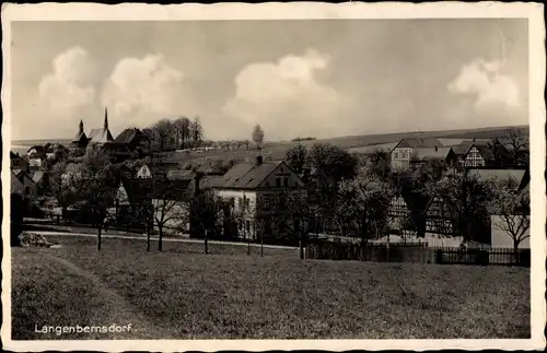 Ak Langenbernsdorf bei Werdau, Blick auf den Ort