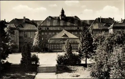 Ak Burgstädt in Sachsen, Ernst Schneller Schule