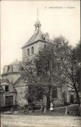Ak Vendresse Ardennes, Kirche