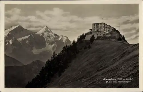 Ak Stanserhorn Halbkanton Nidwalden, Hotel mit Berneralpen