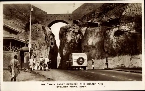 Ak Aden Jemen, Main Pass between the Crater and Steamer Point