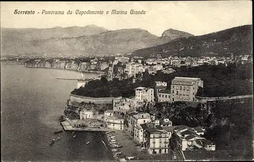 Ak Sorrento Campania, Panorama da Capodimonte e Marina Grande