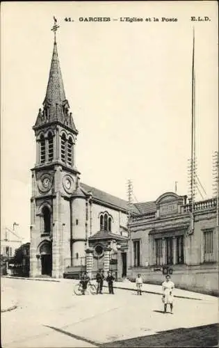 Ak Garches Hauts de Seine, L'Eglise et la Poste
