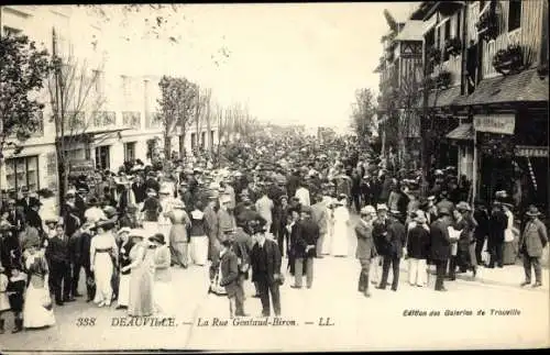Ak Deauville Calvados, La Rue Gontaut Biron