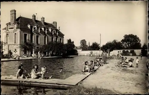 Ak Saint Arnoult en Yvelines, La Plage aux Champs, La Piscine