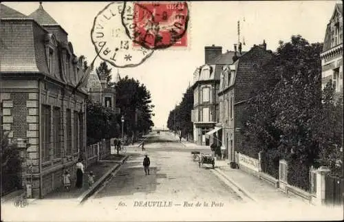 Ak Deauville Calvados, Rue de la Poste