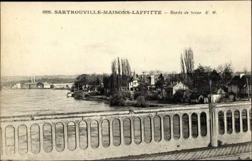 Ak Sartrouville Maisons Laffitte Yvelines, Bords de Seine