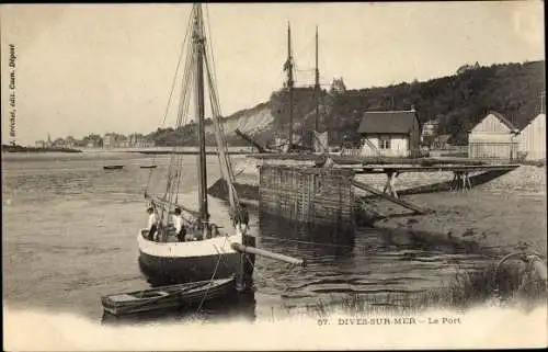 Ak Dives sur Mer Calvados, Le Port