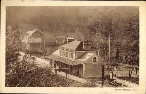 Ak Jouy le Potier Eure-et-Loir, La Gare