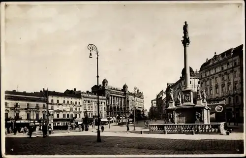 Ak Brno Brünn Region Südmähren Tschechien, Freiheitsplatz mit Statue