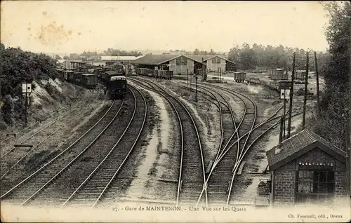 Ak Maintenon Eure et Loir, La Gare, Vue sur la Quai
