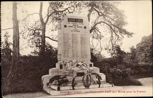 Ak Valenday Indre, La Monument