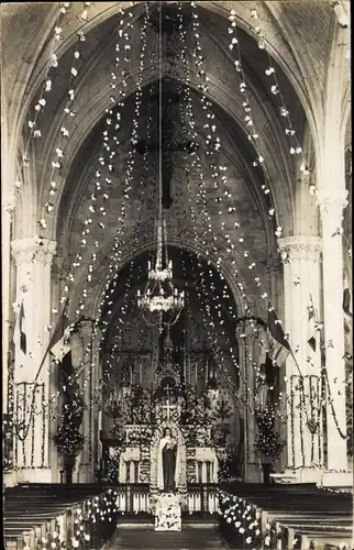 Ak Grezille Maine et Loire, L'Eglise, Interieur