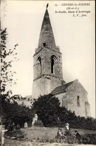 Ak Les Rosiers sur Loire Maine et Loire, Saint Eusebe, Musee d'Archeologie