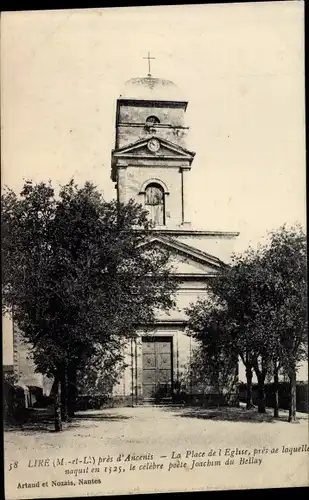 Ak Lire Maine et Loire, La Place de l'Eglise