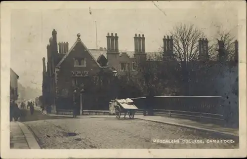 Ak Cambridge East England, Magdalene College