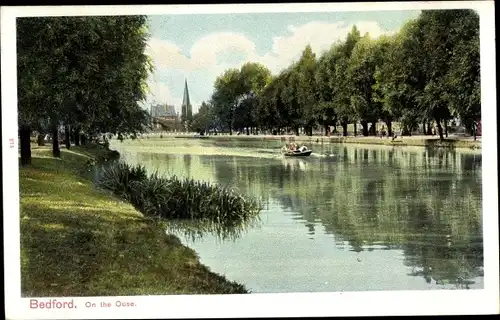 Ak Bedford Bedfordshire England, On the Ouse