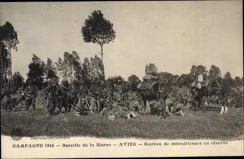 Ak Avize Marne, Campagne 1914, Section de mitrailleuses en reserve