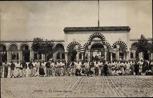 Ak Tunis Tunesien, La Caserne Saussier