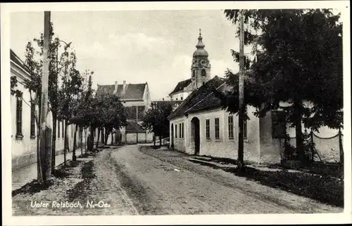 Ak Unterrelzbach Niederösterreich, Straßenpartie, Kirche