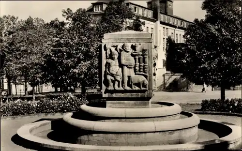 Ak Meerane in Sachsen, Weberbrunnen