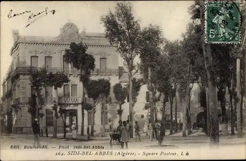 Ak Sidi bel Abbès, Square Pasteur