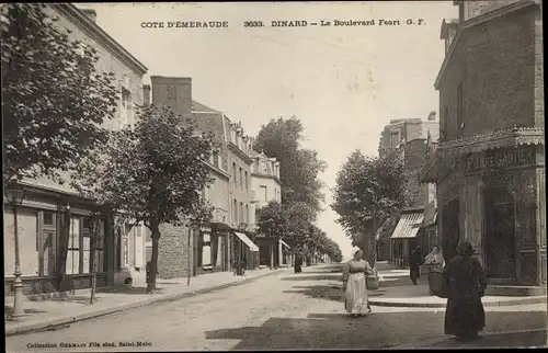 Ak Dinard Ille et Vilaine, Le Boulevard Feart