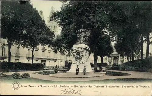 Ak Tours Indre-et-Loire, Square des L'Archevêché