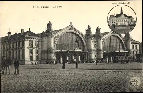 Ak Tours Indre-et-Loire, La Gare, L'Hôtel de Ville