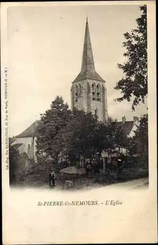 Ak Saint Pierre lès Nemours Seine et Marne, L'Eglise