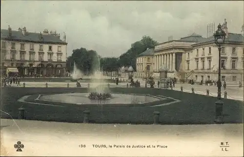 Ak Tours Indre-et-Loire, Le Palais de Justice et la Place
