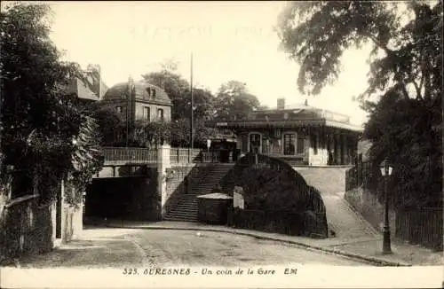 Ak Suresnes Hauts de Seine, Un coin de la Gare