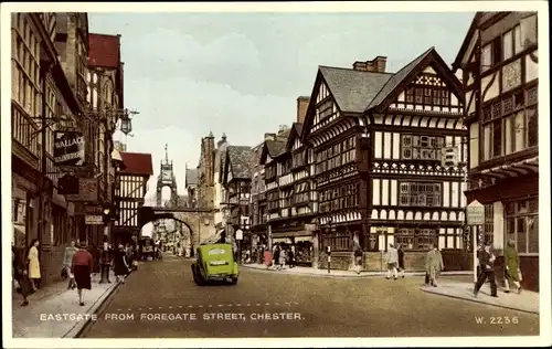 Ak Chester Cheshire, Eastgate from Foregate Street