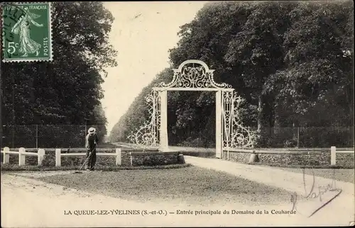 Ak La Queue les Yvelines, Entree principale du Domaine de la Couharde