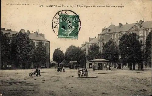 Ak Nantes Loire Atlantique, Place de la Republique, Boulevard Babin Chevaye