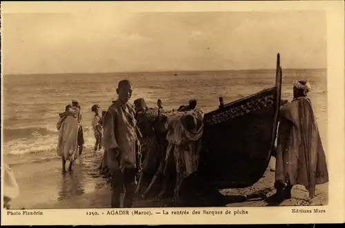 Ak Agadir Marokko, La rentree des Barques de Peche